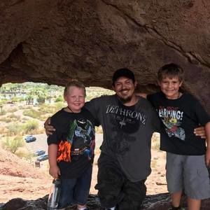 Meet your Posher, Thomas